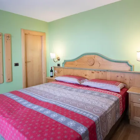 Bellevue 3* Canazei